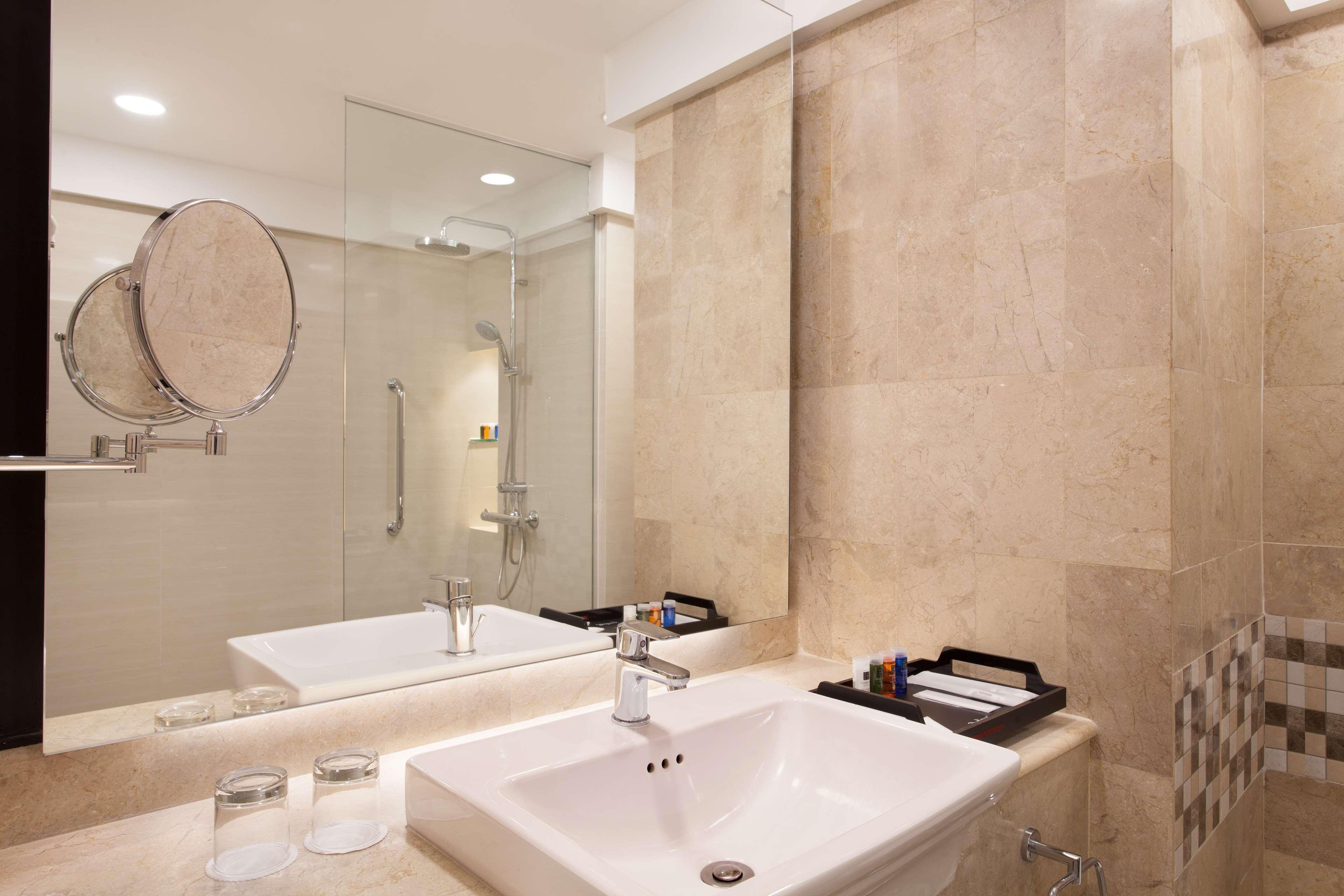 Aiho Hotel Медан Номер фото