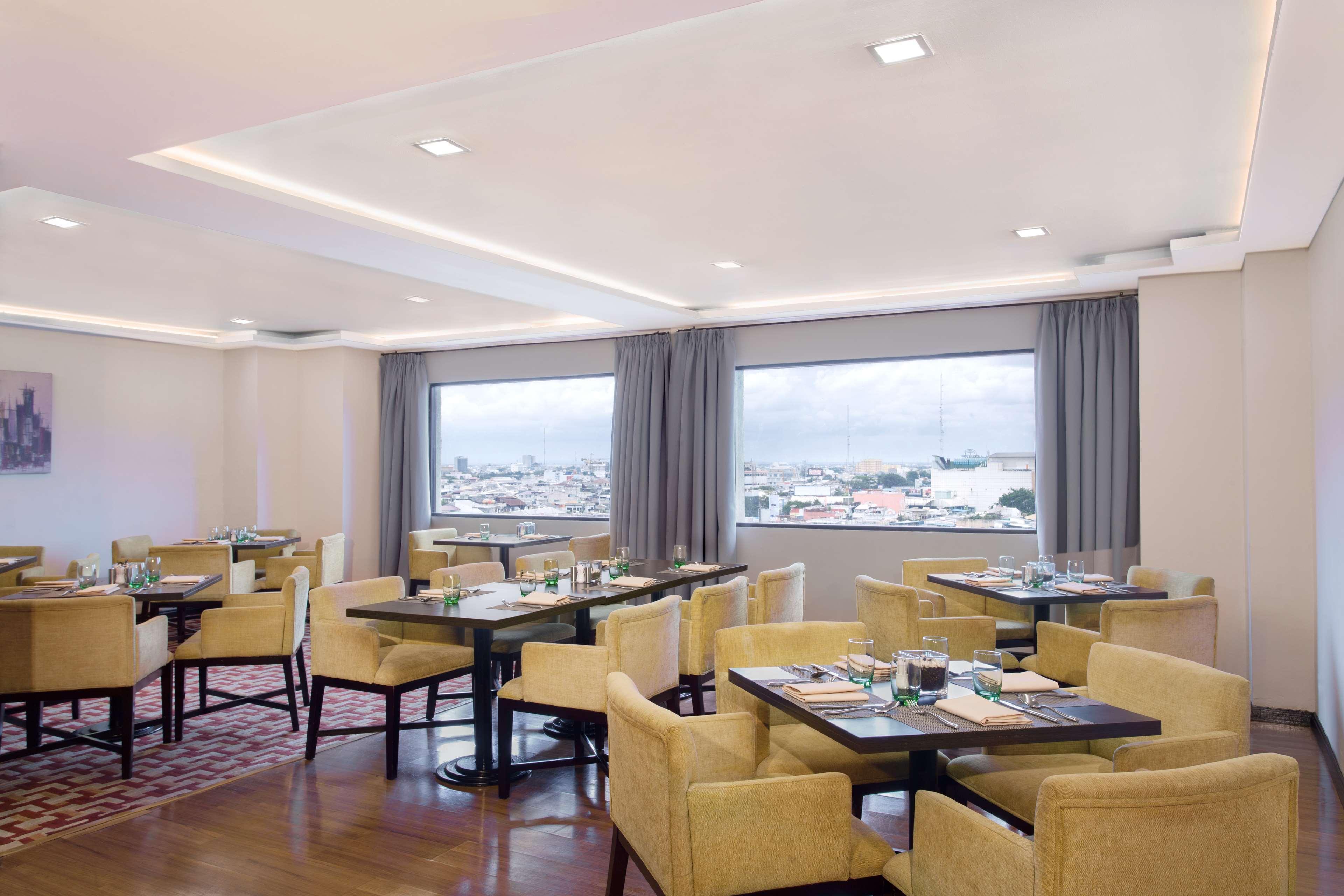 Aiho Hotel Медан Экстерьер фото