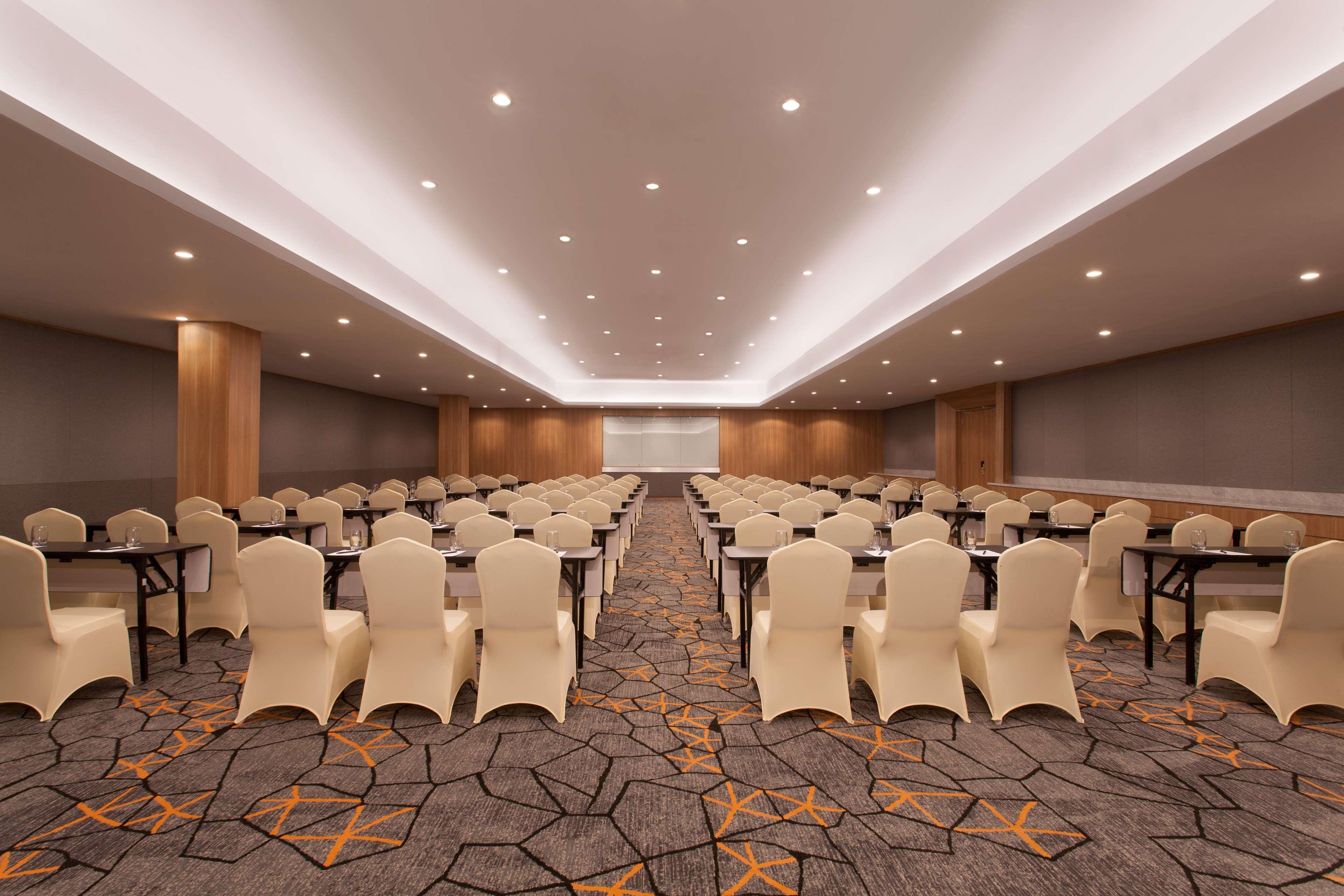 Aiho Hotel Медан Экстерьер фото