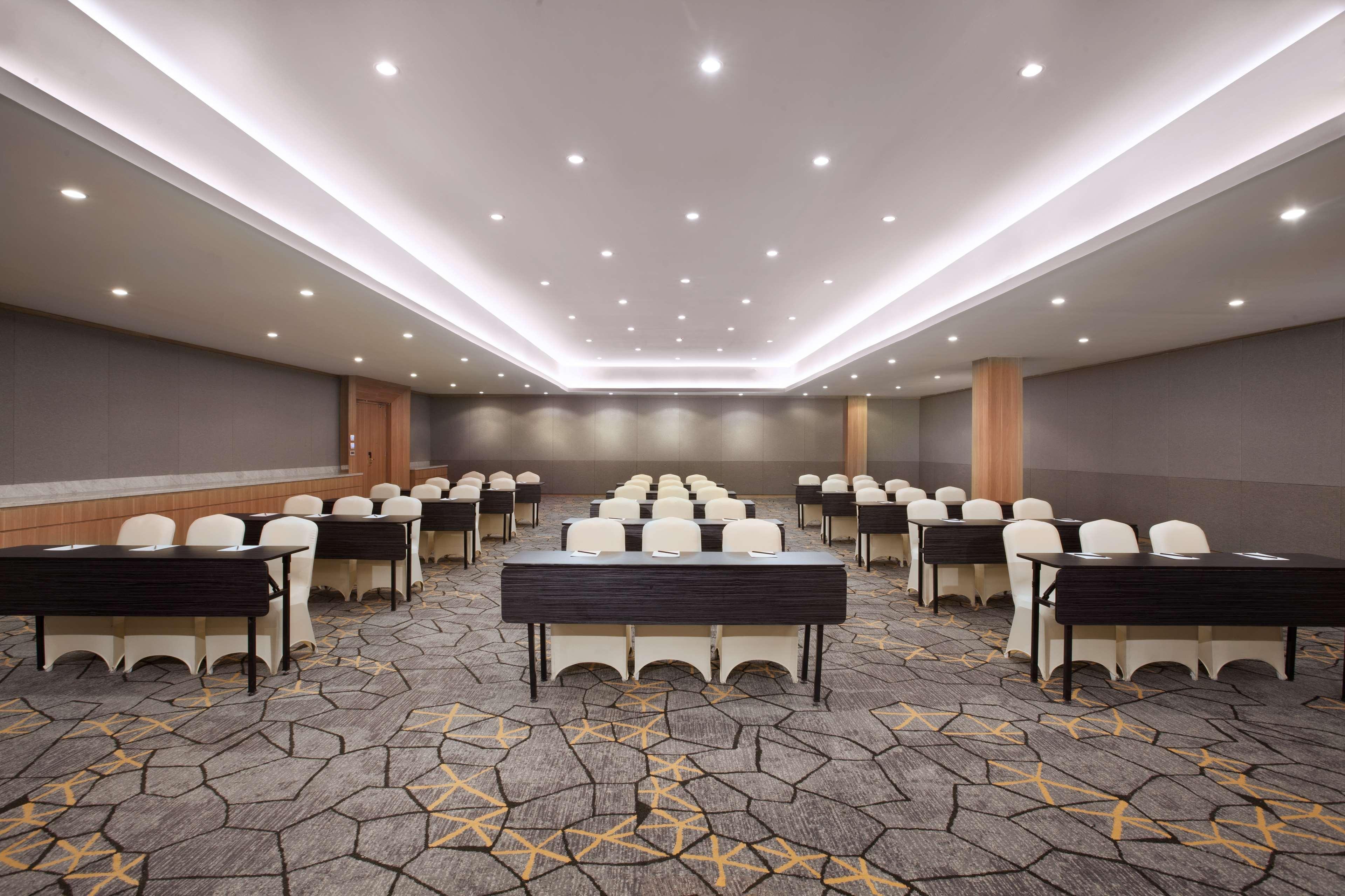 Aiho Hotel Медан Экстерьер фото