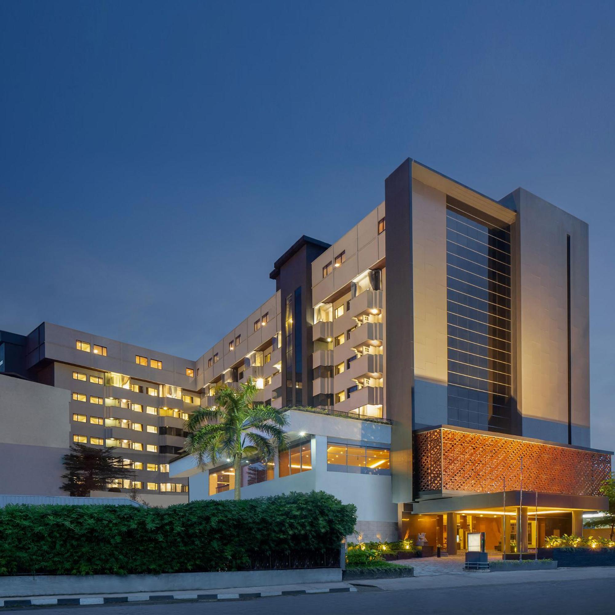 Aiho Hotel Медан Экстерьер фото